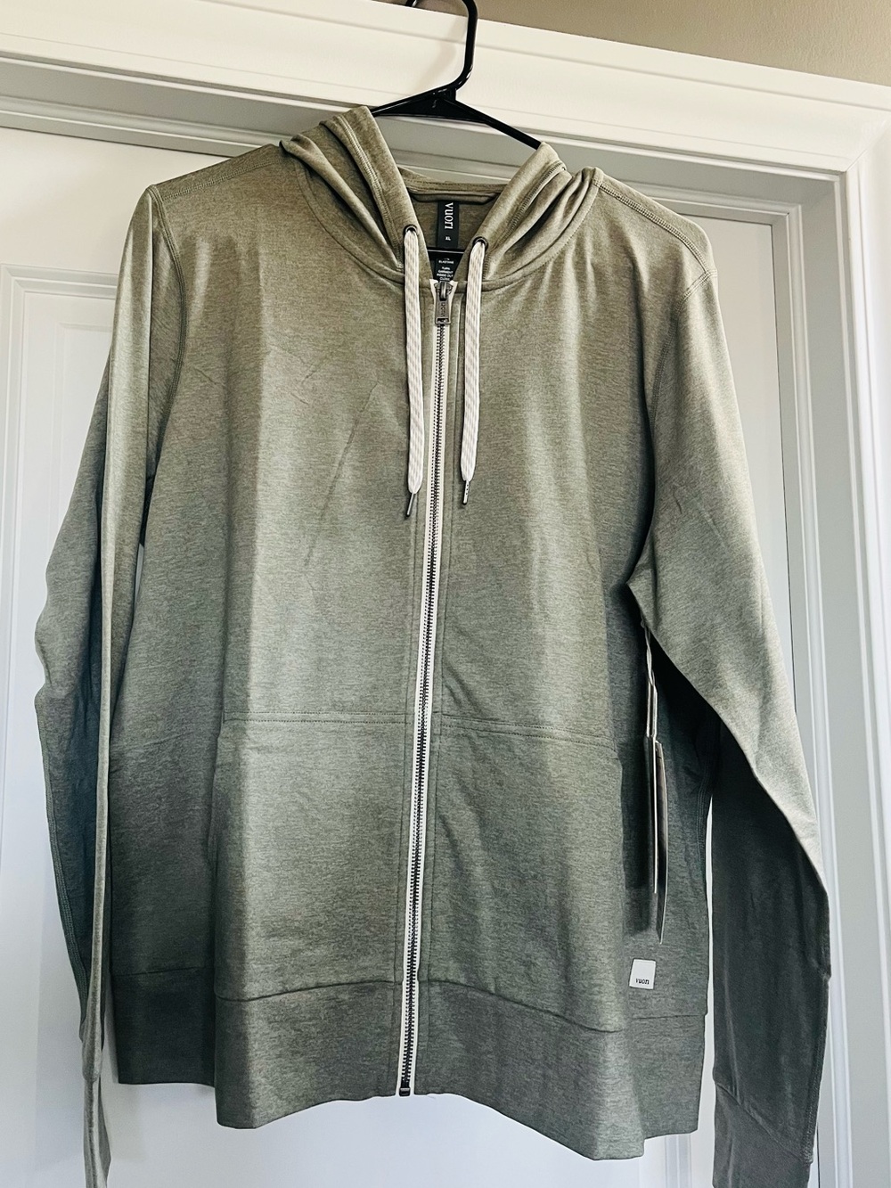 Vuori Halo Performance Hoodie